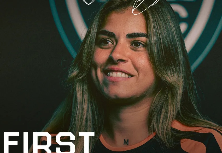 Misa Rodriguez's first club interview