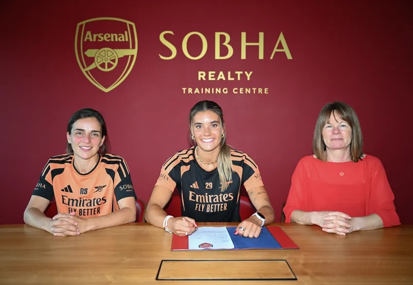 Selina Cerci signs for Arsenal