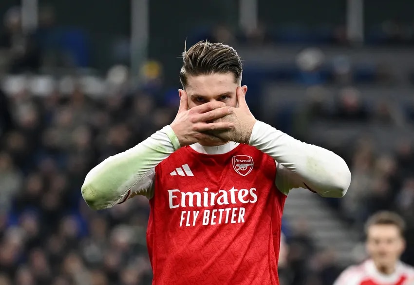 Super Swedish strikes!