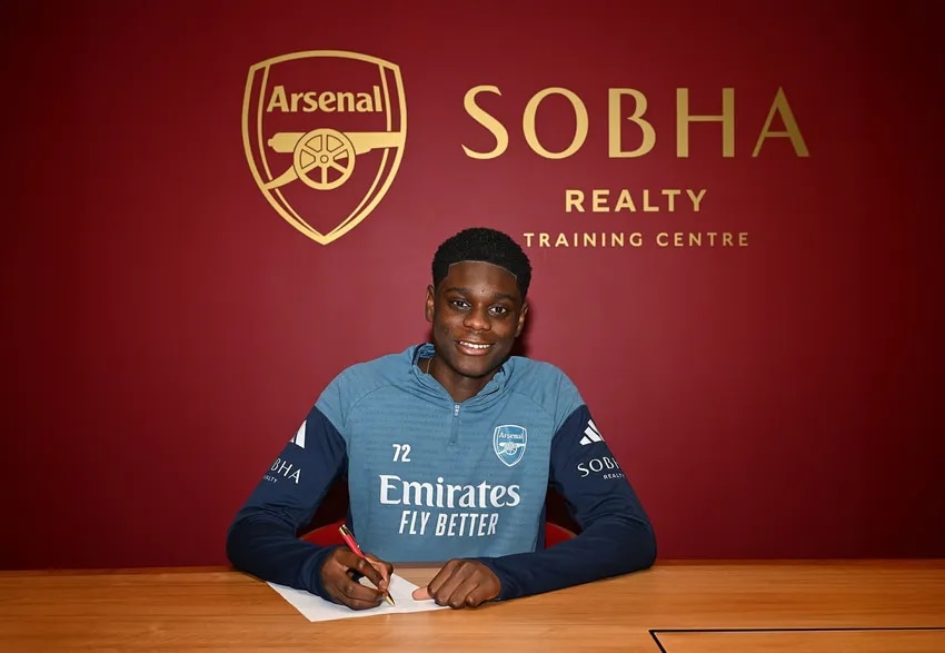 Ife Ibrahim signs first professional contract