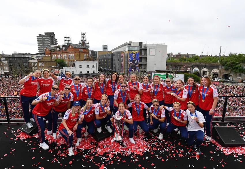 Watch our Women's Champions League trophy celebrations in full!