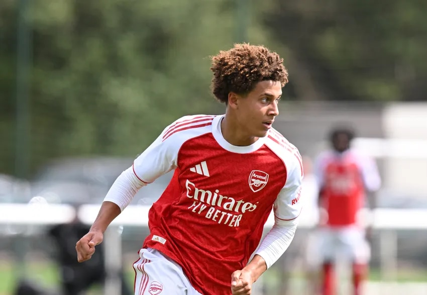 Young Gun: Bowen Phillips