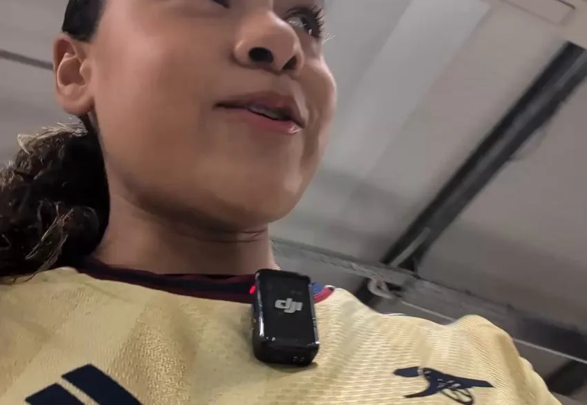 👀 What goes on behind the scenes on kit shoot day?