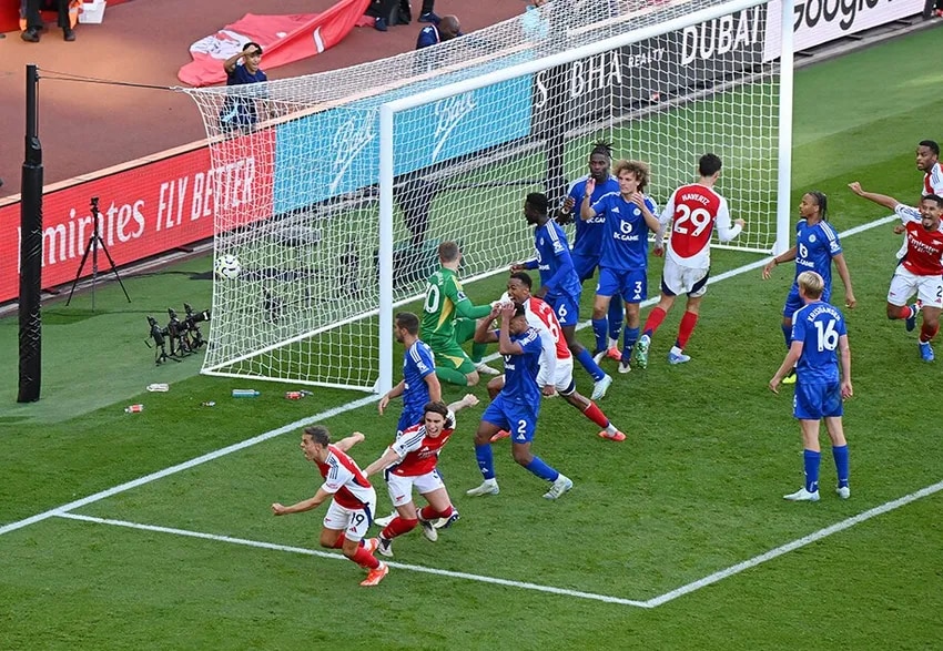 Highlights: Arsenal 4-2 Leicester City