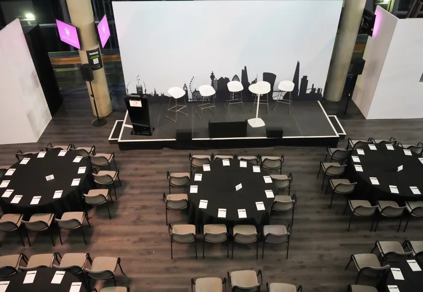 Hosting Exhibitions and Fairs at Emirates Stadium