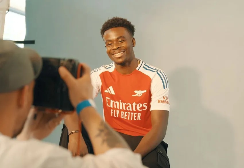 Go behind the scenes of our 2024/25 home kit shoot