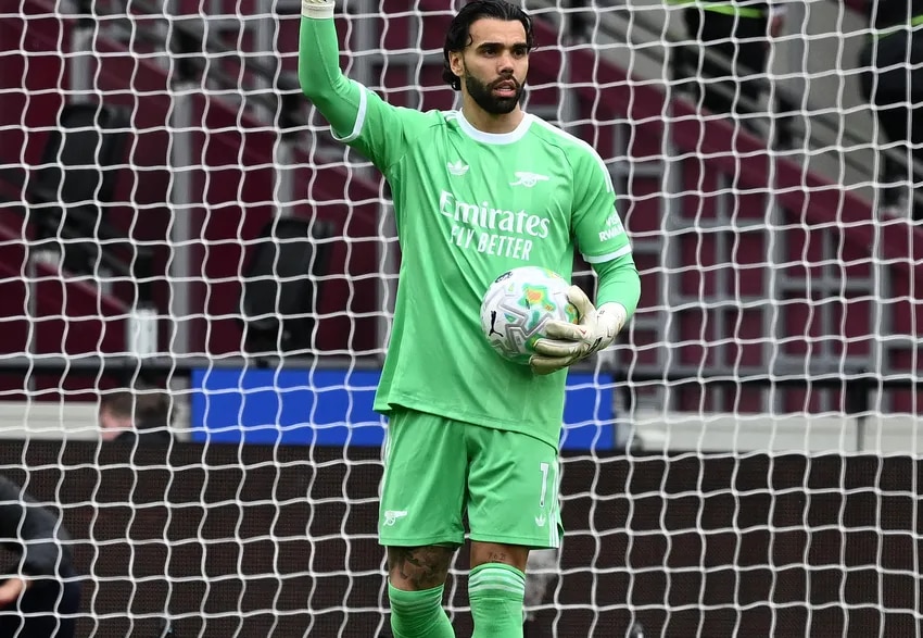 How David Raya won the 2025/26 Golden Glove