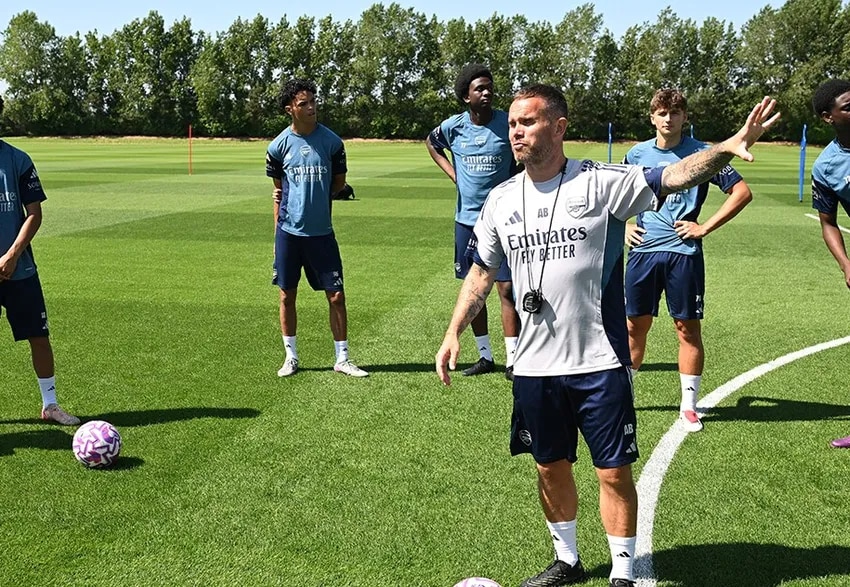 The best photos as our U18s return to training