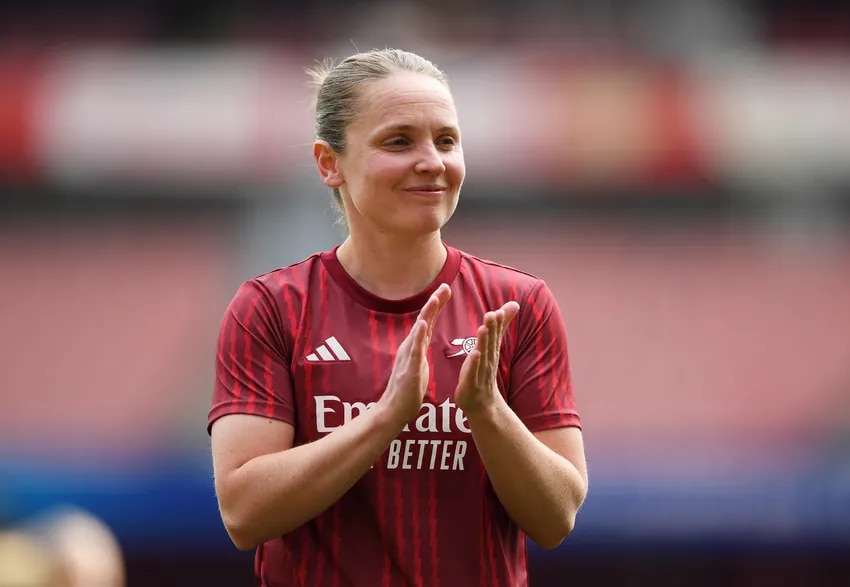Kim responds to fans in Agony Arsenal
