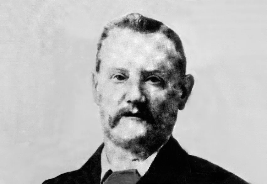 The pioneer who succeeded at Burnley and Arsenal