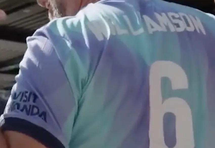 🤝 Jason Sudeikis X Arsenal Women