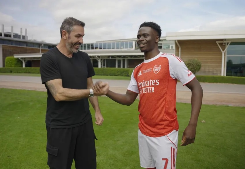 Arsenal players react: PL Champions