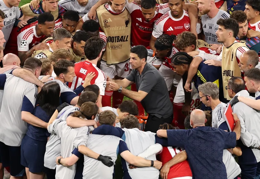 Arteta feels the pain of Champions League defeat